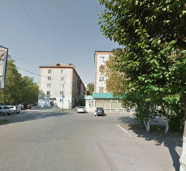 Банкомат Сбербанка России по адресу ул. Республики, д. 156, оф. банка