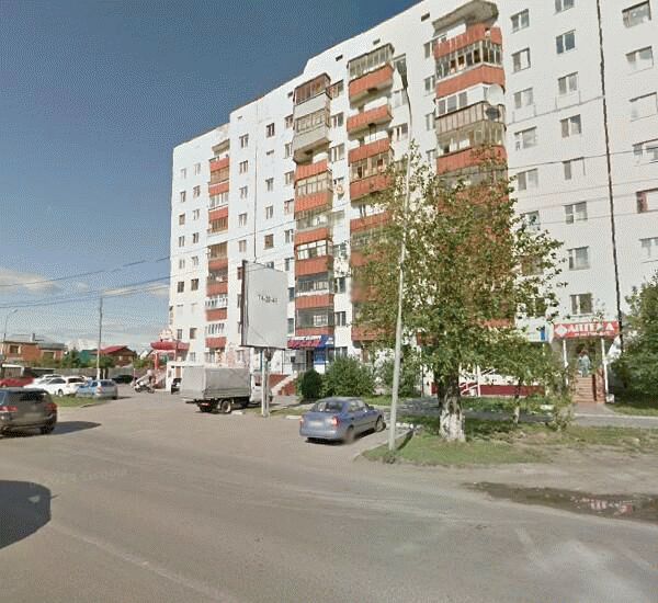 Банкомат Сбербанка России по адресу ул. Чаплина, д. 90, лит. В, ТД «Европа»