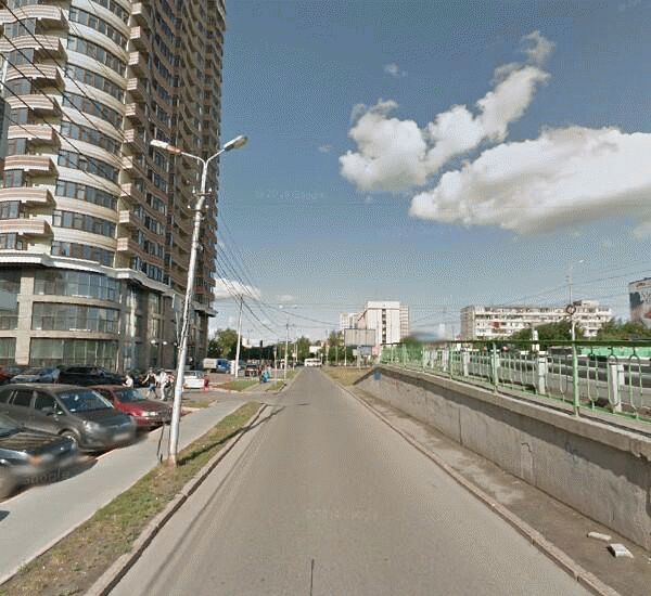 Банкомат Ханты-Мансийского Банка по адресу ул. Мельникайте, д. 104, ТЦ «Премьер дом»