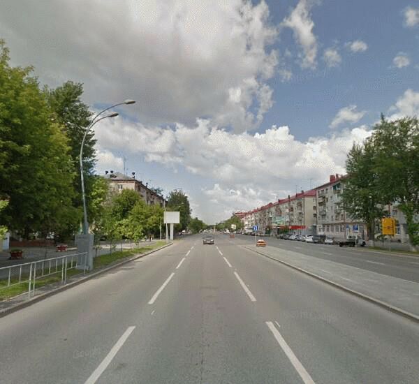 Банкомат банка Югра по адресу ул. Мельникайте,  д. 94