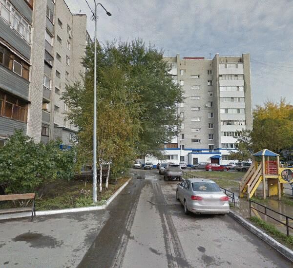 Отделение Совкомбана по адресу ул. 50 лет Октября,  д. 1а